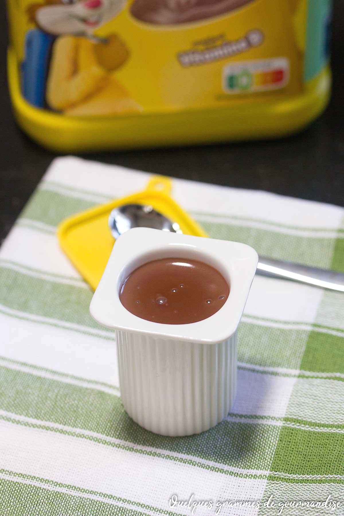 Petits pots de crème au Nesquik